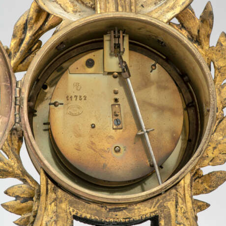 A LOUIS XVI ORMOLU TIMEPIECE MANTEL CLOCK - Foto 5