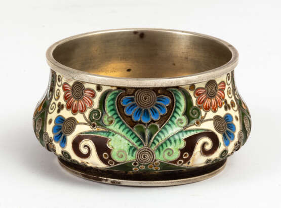 KLEINE SILBERNE SCHALE MIT CLOISONNÉ-EMAIL - photo 3