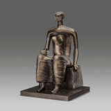 HENRY MOORE, O.M., C.H. (1898-1986) - photo 1