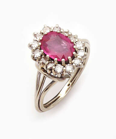 Classic Ruby And Diamond Ring - photo 1
