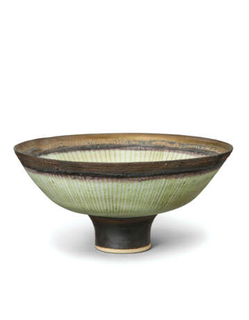 DAME LUCIE RIE (1902-1995) - фото 1