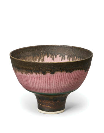 DAME LUCIE RIE (1902 -1995) - фото 1
