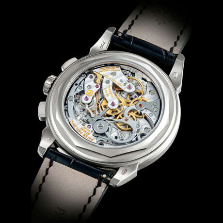 PATEK PHILIPPE. AN 18K WHITE GOLD PERPETUAL CALENDAR CHRONOGRAPH WRISTWATCH WITH MOON PHASES, LEAP YEAR AND DAY/NIGHT INDICATION - photo 3