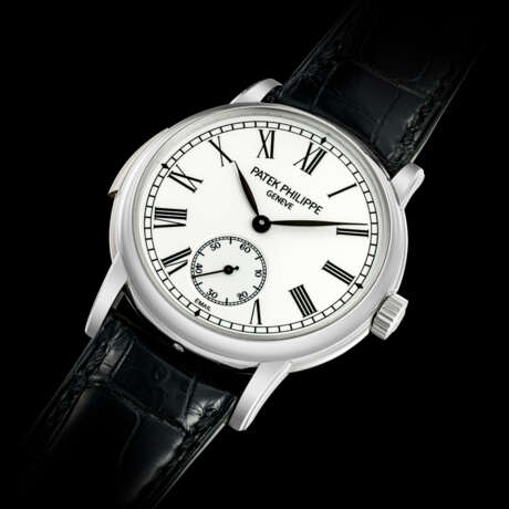 PATEK PHILIPPE. A RARE AND ELEGANT PLATINUM AUTOMATIC MINUTE REPEATING WRISTWATCH WITH ENAMEL DIAL - Foto 2