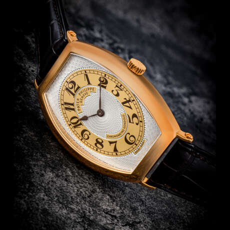 PATEK PHILIPPE. AN 18K PINK GOLD WRISTWATCH WITH GUILLOCH&#201; DIAL - photo 1