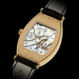 PATEK PHILIPPE. AN 18K PINK GOLD WRISTWATCH WITH GUILLOCH&#201; DIAL - photo 2