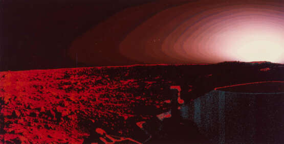 A COLOUR ENHANCED VIEW OF THE SUNSET ON MARS - фото 3