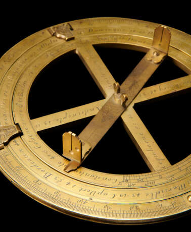 A THREE-RING UNIVERSAL EQUINOCTIAL RING DIAL - photo 3
