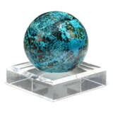 A SPHERE OF MALACHITE WITH CHRYSOCOLLA - фото 4