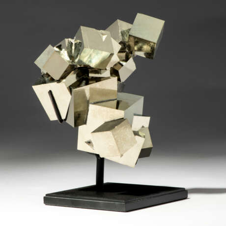 AN IMPRESSIVE CLUSTER OF PYRITE CRYSTALS - photo 9