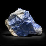 A LARGE SPECIMEN OF LAPIS LAZULI - photo 1