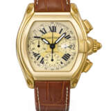 CARTIER. A LARGE 18K GOLD AUTOMATIC CHRONOGRAPH WRISTWATCH WITH DATE, GUARANTEE AND BOX - фото 1