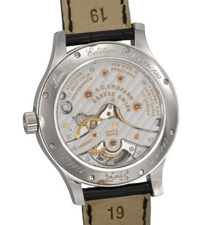 CHOPARD. A VERY RARE AND ELEGANT PLATINUM LIMITED EDITION TOURBILLON WRISTWATCH WITH 8 DAY POWER RESERVE AND BOX - photo 3
