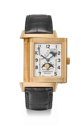 JAEGER-LECOULTRE. AN ATTRACTIVE AND ELEGANT 18K PINK GOLD REVERSO WRISTWATCH WITH MOON PHASES, DAY/NIGHT, POWER RESERVE INDICATION, GUARANTEE AND BOX - фото 1
