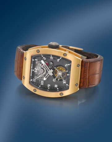 RICHARD MILLE. A UNIQUE AND HIGHLY IMPORTANT 18K PINK GOLD WRISTWATCH WITH ONE MINUTE TOURBILLON, TORQUE AND POWER RESERVE INDICATORS - Foto 2