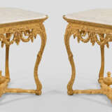 Paar dekorative Beistelltische im Louis XV-Stil - Foto 1