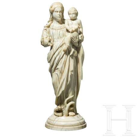Elfenbein-Maria mit dem Christusknaben (Maria Immaculata), deutsch, um 1700 - фото 1