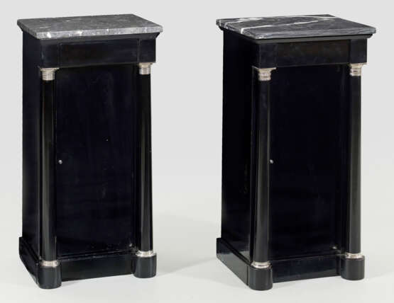 Pair of arrow cabinets in Empire style - photo 1