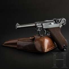 Pistole 08 "Kü", Mauser, Code "41 - byf", zwei nummerngleiche Magazine, mit Koffertasche, Luftwaffe