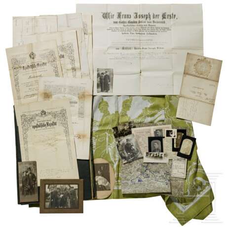 Major Viktor Freiherr von Tinti (1881 - 1931) - große Mappe mit Dokumenten, Fotos, Ausweisen etc. - фото 1