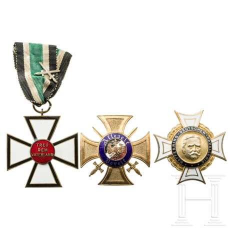 Drei Auszeichnungen von Kriegervereinen - фото 1