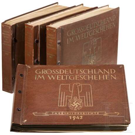 Vier Bände "Großdeutschland im Weltgeschehen", Tagesbildberichte 1939-42 - Foto 1