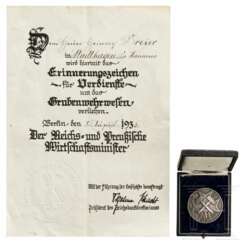 Grubenwehr-Erinnerungsabzeichen in Etui mit Urkunde