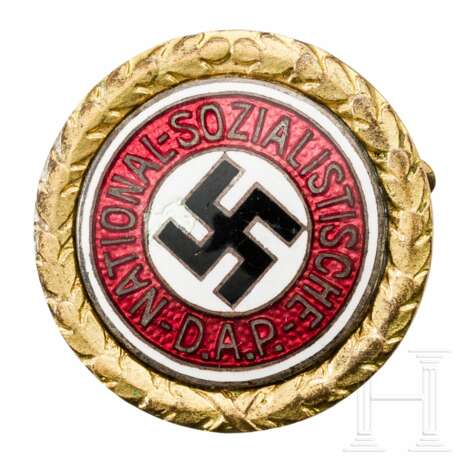 Goldenes Ehrenzeichen der NSDAP (goldenes Parteiabzeichen) - Foto 1