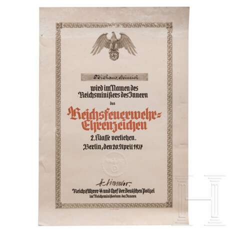 Großformatige Schmuckurkunde zum Reichsfeuerwehr-Ehrenzeichen 2. Klasse - photo 1