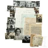Leni Riefenstahl und Anders Lembcke - zahlreiche Fotos mit Filmsetaufnahmen von "Die Nuba von Kau", ein signiertes Foto 1950, Briefe an Lembcke, u.a. von Helmut Kaden, und sechs Bildnegative-Proben - photo 1