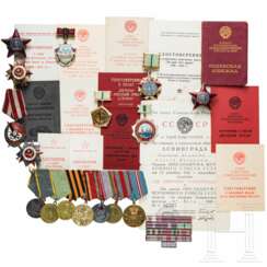 Fünf Orden und sieben Medaillen, komplett mit Ordensbuch für Oberstoffizier Andrey Bacharev, Sowjetunion, ab 1942