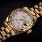 ROLEX, DATEJUST REF.179178, A GOLD AUTOMATIC WRISTWATCH WITH MOTHER-OF-PEARL DIAL - фото 1