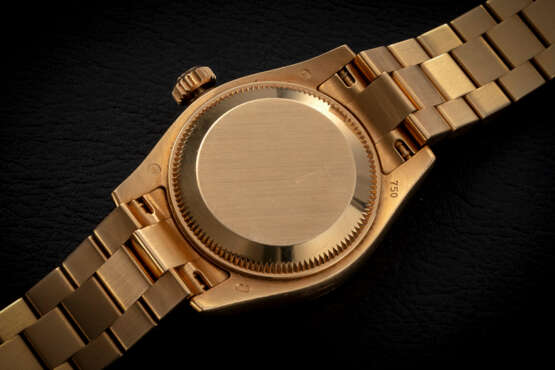 ROLEX, DATEJUST REF.179178, A GOLD AUTOMATIC WRISTWATCH WITH MOTHER-OF-PEARL DIAL - фото 2