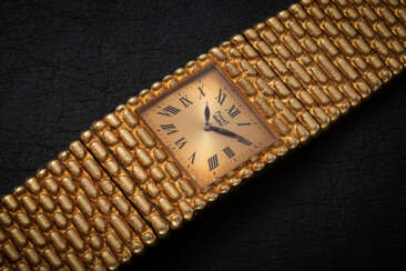 PIAGET, POLO REF. 7131 C 23, A GOLD QUARTZ WRISTWATCH