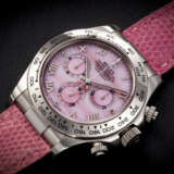 ROLEX, DAYTONA BEACH REF. 116519, A GOLD CHRONOGRAPH WRISTWATCH WITH PINK MOTHER-OF-PEARL DIAL - фото 1