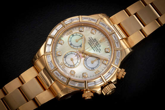 ROLEX, DAYTONA REF. 116568BR, GOLD AND DIAMOND-SET WRISTWATCH WITH MOTHER-OF-PEARL DIAL - фото 1