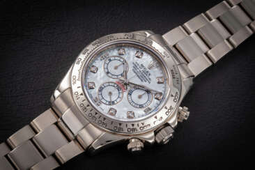 ROLEX, DAYTONA REF. 116509, A GOLD AUTOMATIC CHRONOGRAPH WRISTWATCH WITH MOTHER-OF-PEARL DIAL