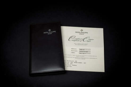 PATEK PHILIPPE, REF. 5066A-001, A SERVICE SEALED STEEL AUTOMATIC WRISTWATCH - photo 2