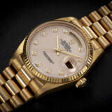 ROLEX, DAY-DATE REF. 18038, A GOLD AUTOMATIC WRISTWATCH WITH CACHOLONG AND DIAMOND-SET DIAL - фото 1