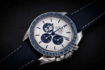 OMEGA, SPEEDMASTER “SILVER SNOOPY AWARD” 50th ANNIVERSARY EDITION, A STEEL MANUAL-WINDING CHRONOGRAPH