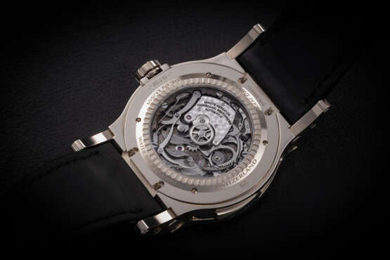 JORG HYSEK, SYMPHONY, AN UNWORN LIMITED EDITION GOLD WESTMINISTER MINUTE REPEATER TOURBILLON WRISWATCH - Foto 2