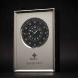 PATEK PHILIPPE, NAVIQUARTZ DESK CLOCK WITH BLACK DIAL, REF. 1200/33 - фото 1
