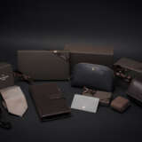 A SET OF 6 PATEK PHILIPPE BRANDED ACCESSORIES - photo 1