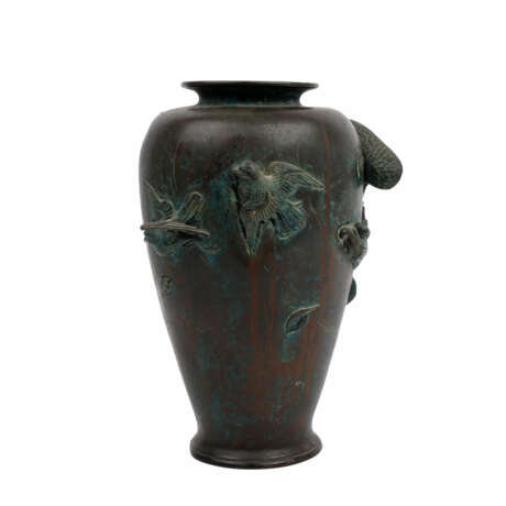 Balustervase aus Bronze. CHINA, um 1900. - photo 3