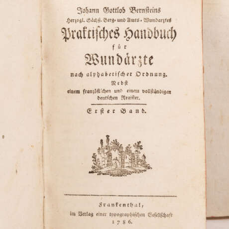 DREI MEDIZINISCHE BÜCHER "Auserlesene Sammlung der besten Medicinischen und Chirurgischen Schriften" 1. Bd., Bd. 3 und Bd.5" 178 - Foto 2
