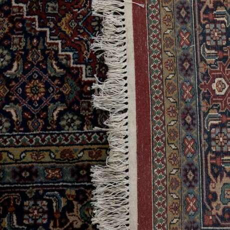 Orientteppich. INDO-BIDJAR, 20. Jh., 300x250 cm. - Foto 3