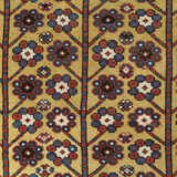 A KARABAGH RUG - photo 2