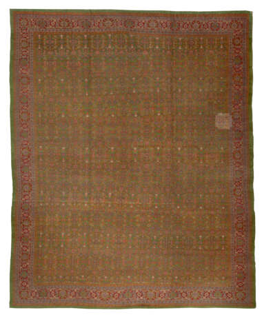 A ZIEGLER MAHAL CARPET - фото 1