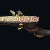 A MAGNIFICENT ENAMELLED FLINTLOCK GUN (JEZAIL) - photo 4