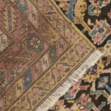 A BAKSHAISH RUG - photo 5